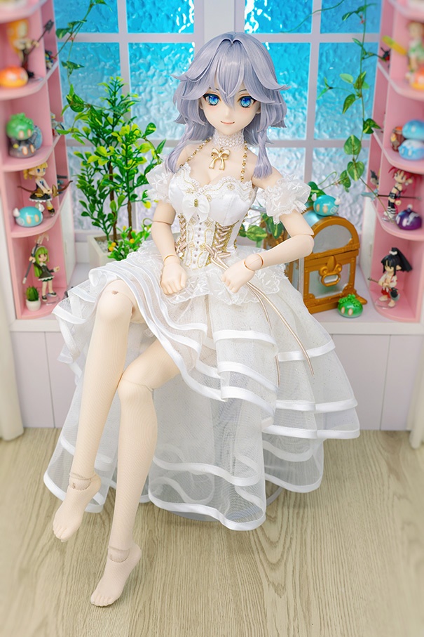 【即納】 ★ DDH-09(セミホワイト肌) カスタムヘッド+手作りアイ+ウイッグ [KK WORKSHOP] No.401