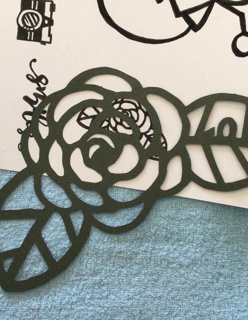 手描きのバラをスマホでカットデータにしたもの