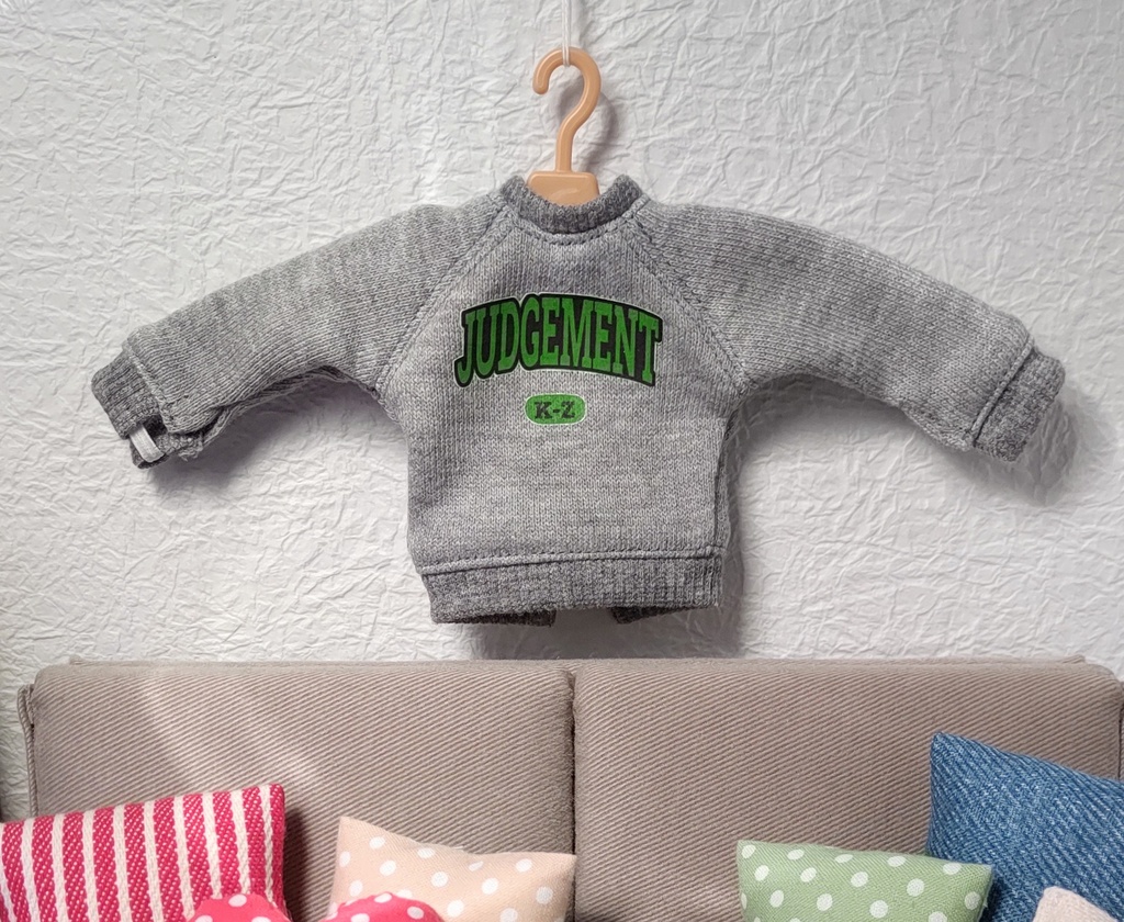 桐生一馬&真島吾朗フィギュア用ラグラントレーナ・ジャッジメントカズ君バージョン(グレー&緑)