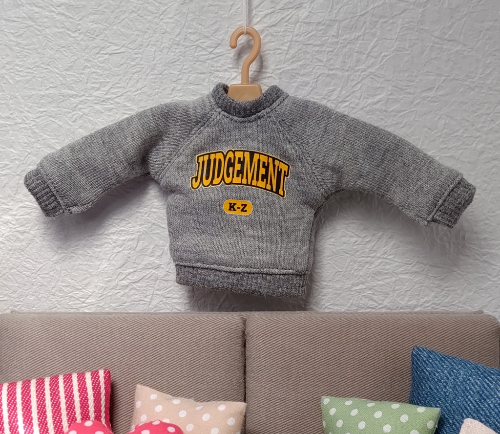 桐生一馬&真島吾朗フィギュア用ラグラントレーナ・ジャッジメントカズ君バージョン(グレー&黄)