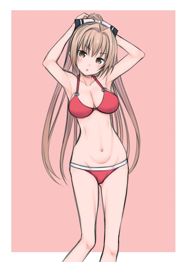 千斗いすず　赤ビキニ　タペストリー