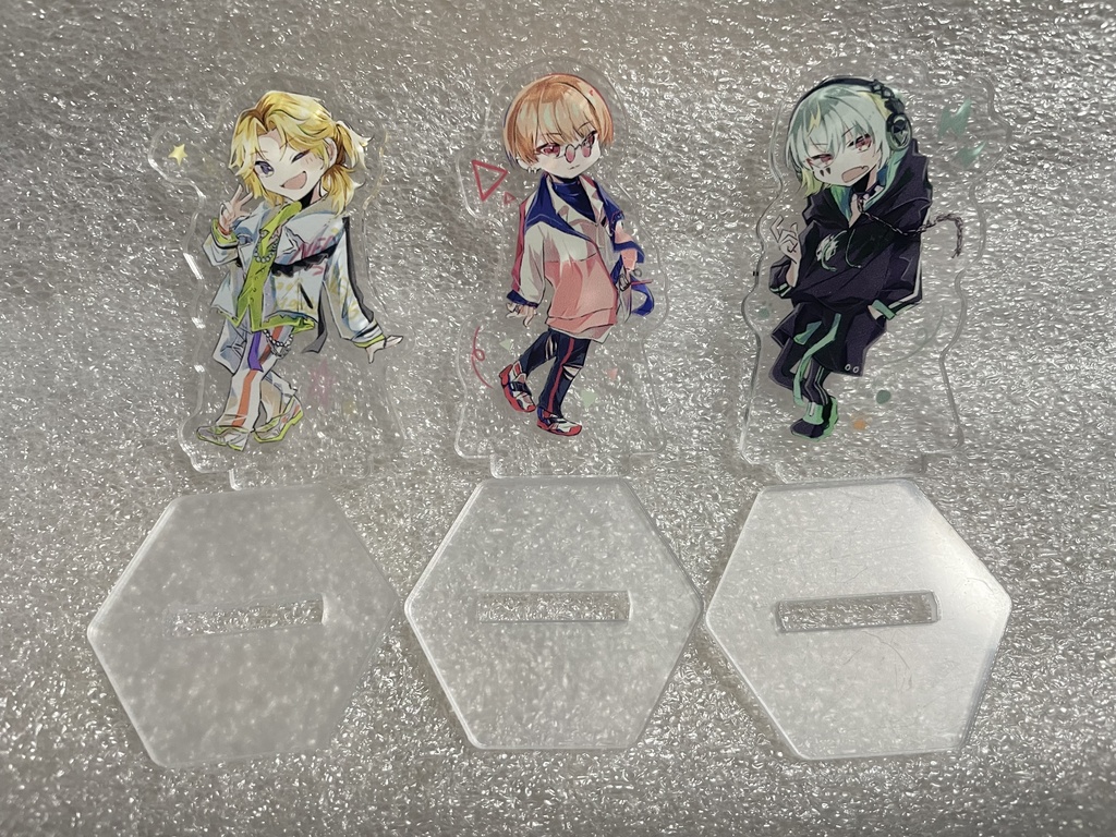 パラライ アクスタ