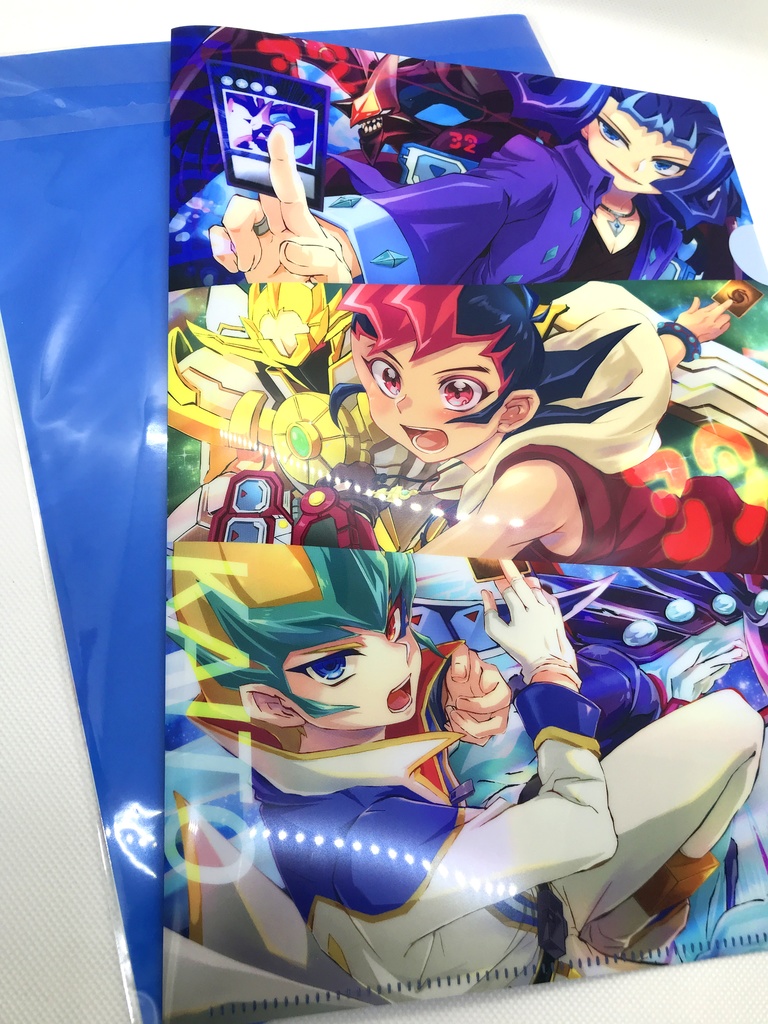 【販売開始は5/22 20時から】遊馬・凌牙・カイトの三勇士クリアファイル