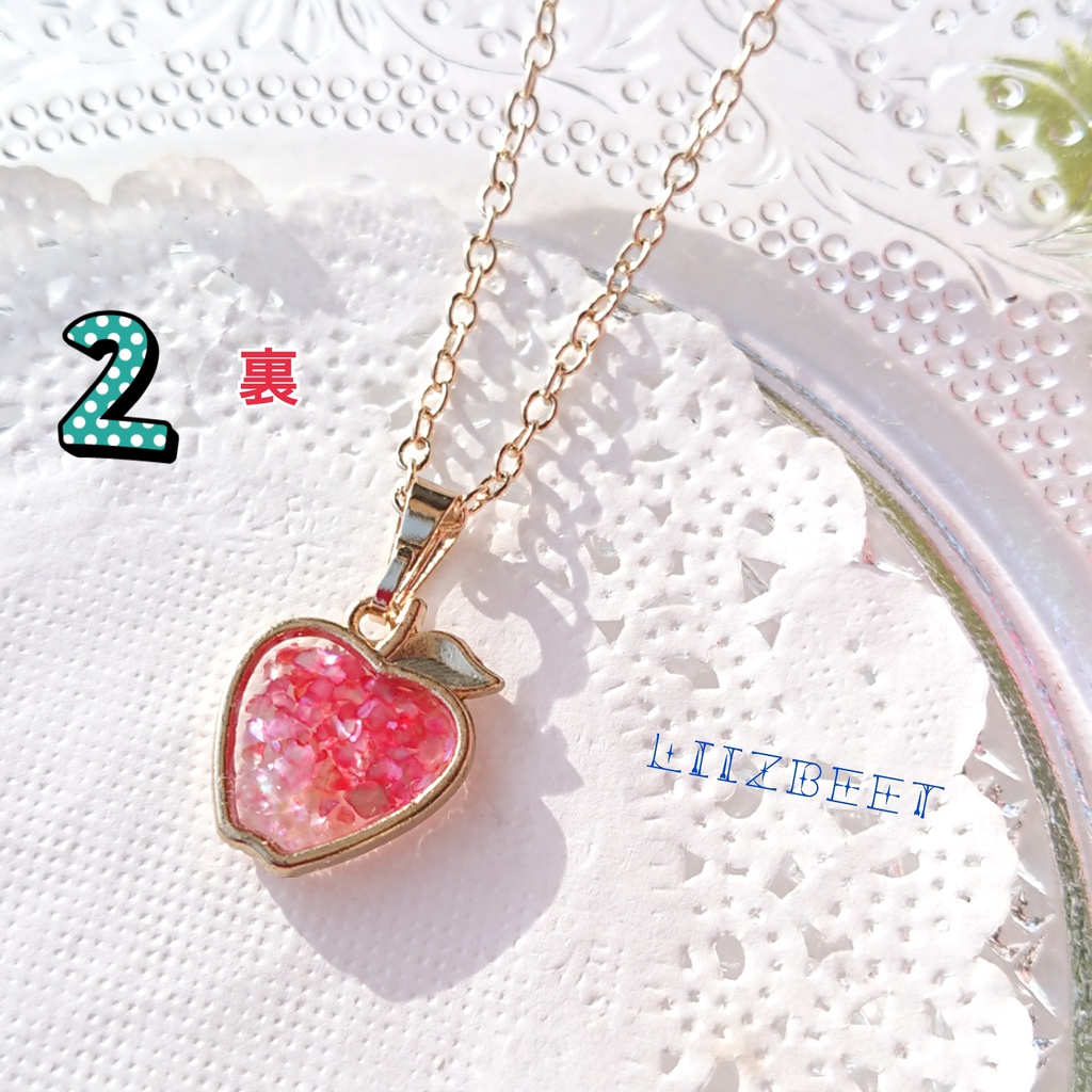 再販*りんごのプチネックレス