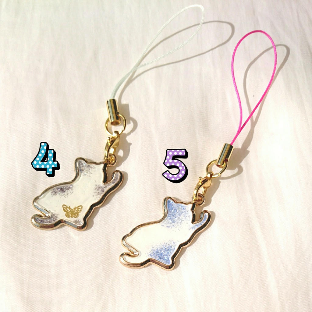 シンプルかわいいレジンストラップ