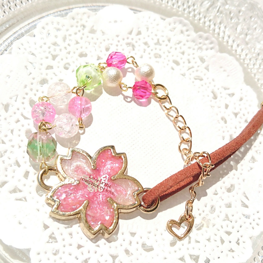 桜のスエードブレスレット