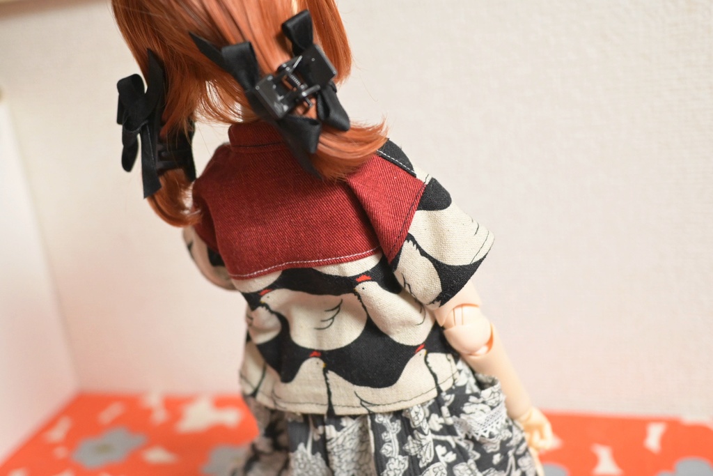 ワンコイン✴︎北欧風にわとり柄シャツ🐓!