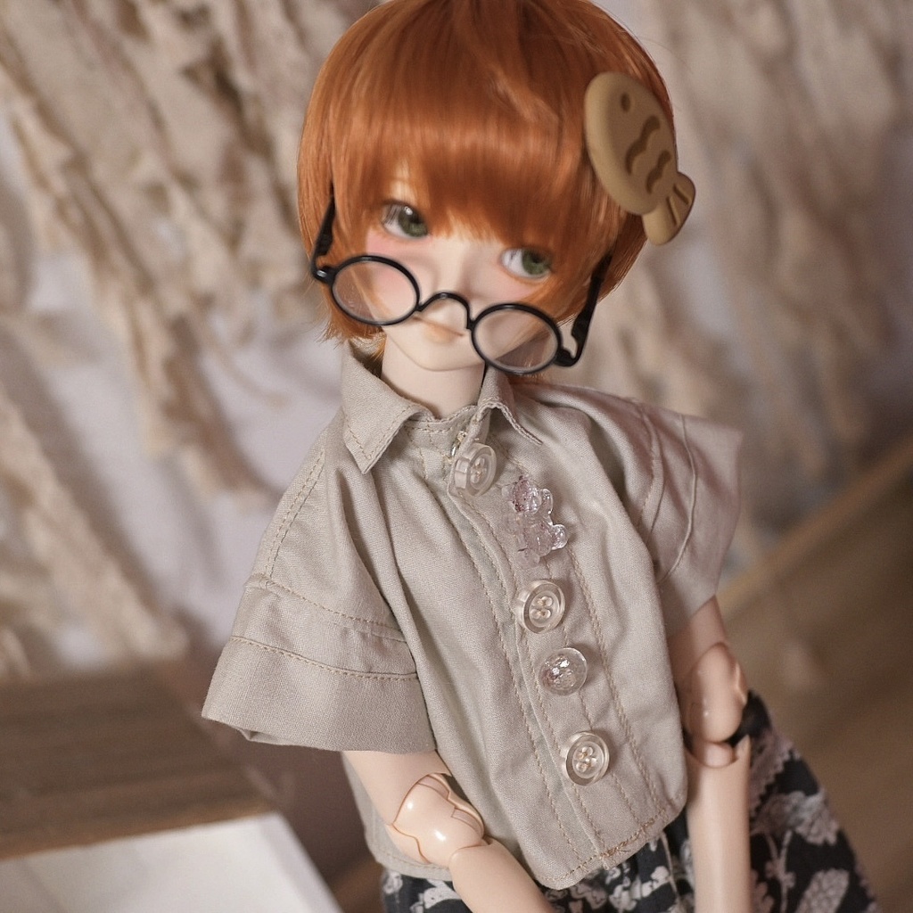 ワンコイン❤︎シンプル✴︎ベージュ×シャツ