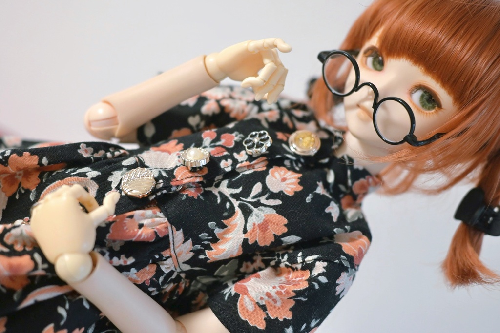 アンティークちっくな✳︎花柄ミニワンピ