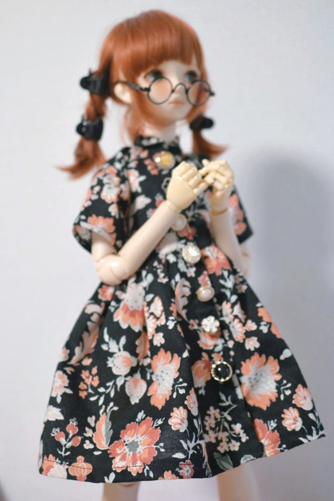 アンティークちっくな✳︎花柄ミニワンピ