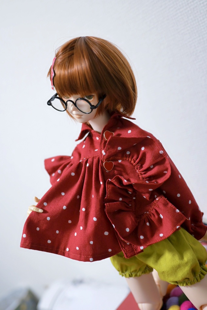 ジーッ❤︎見つめてよレッドチュニック!