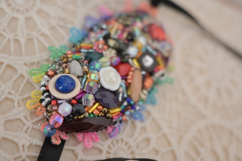 煌めき独り占め⟡˚.⋆ビジュー刺繍ヘッドドレス
