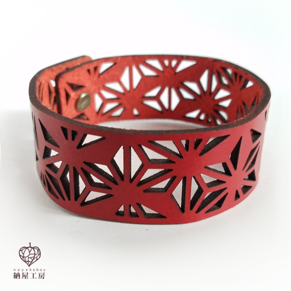 本革バングル 透かし麻柄