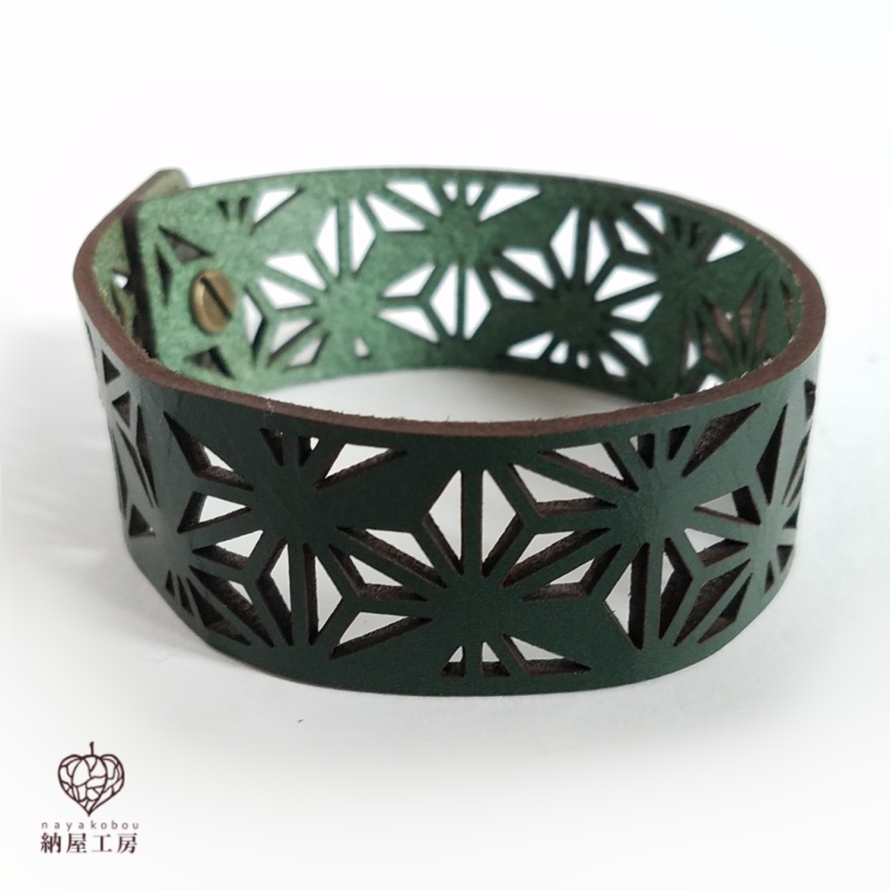 本革バングル 透かし麻柄
