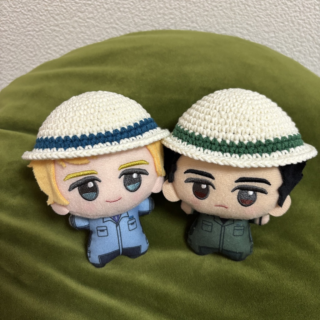 ぬい用手編み帽子