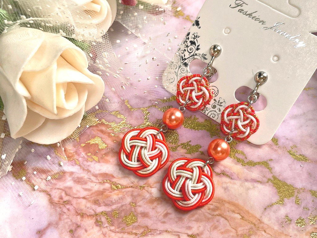 ディビジョンイメージピアス・イヤリング