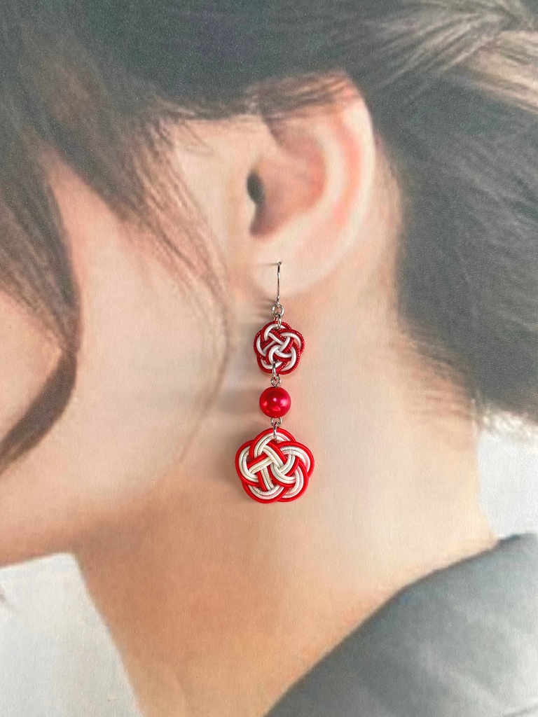 ディビジョンイメージピアス・イヤリング