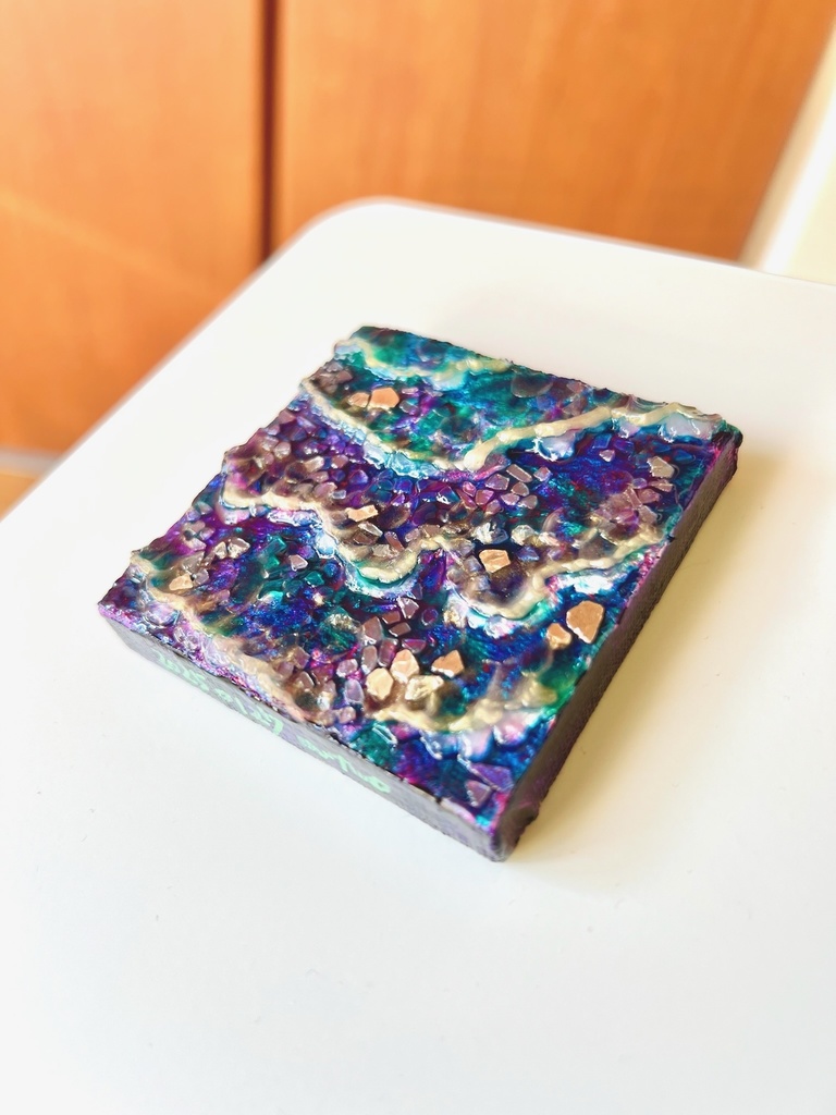 てのひらになみおと『ゴージャスパープル』