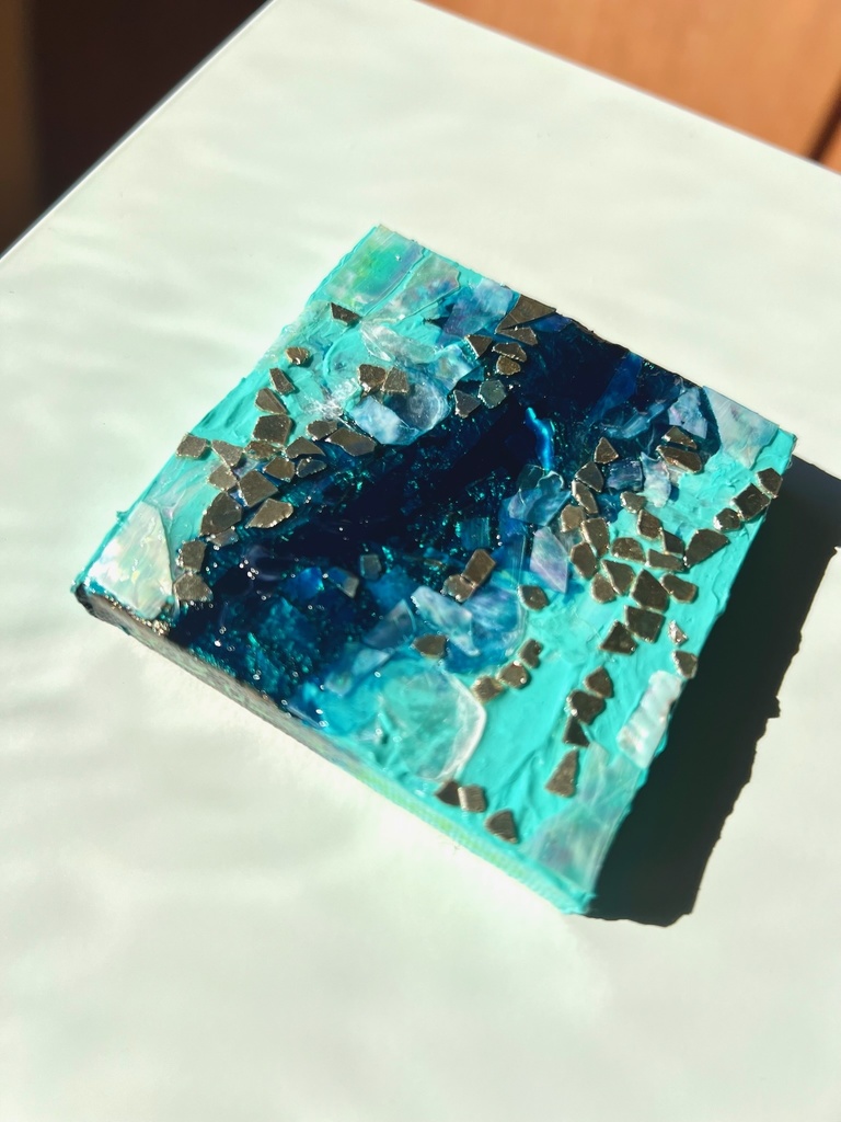 てのひらになみおと『<流氷>パステルグリーン』