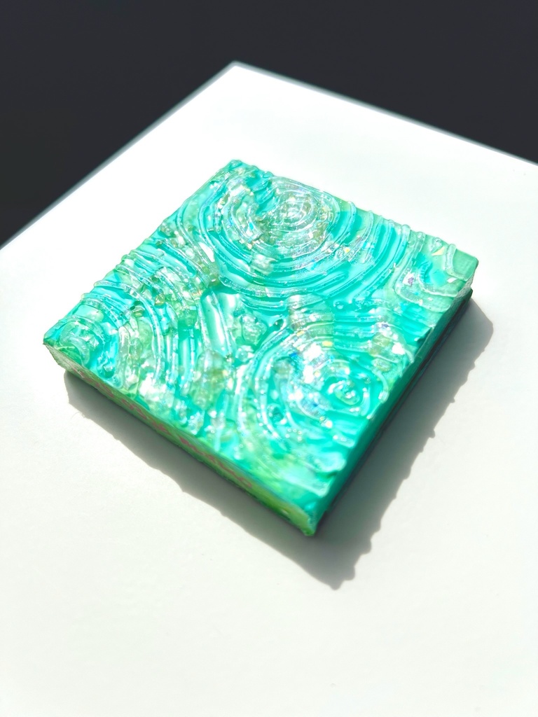 てのひらになみおと『千草色』