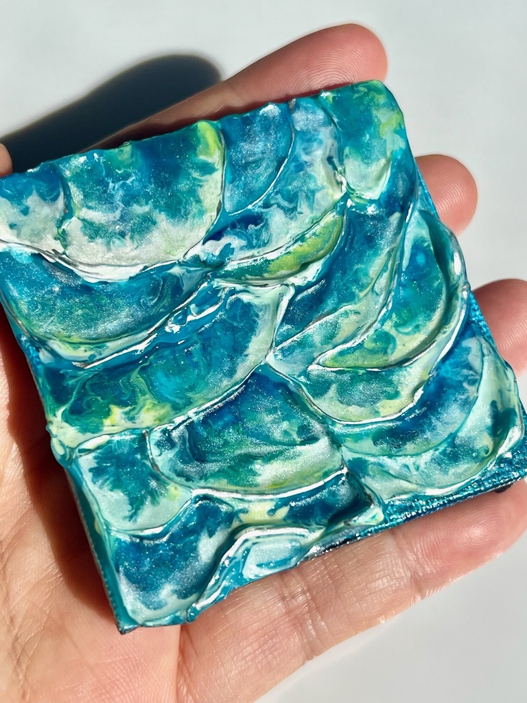 てのひらになみおと『エムロード』