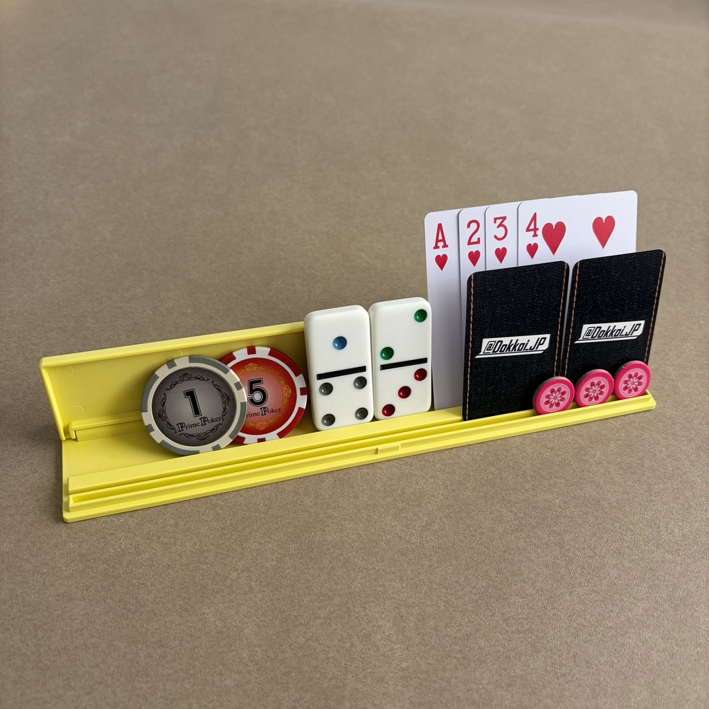 DokkoiカードスタンドM250