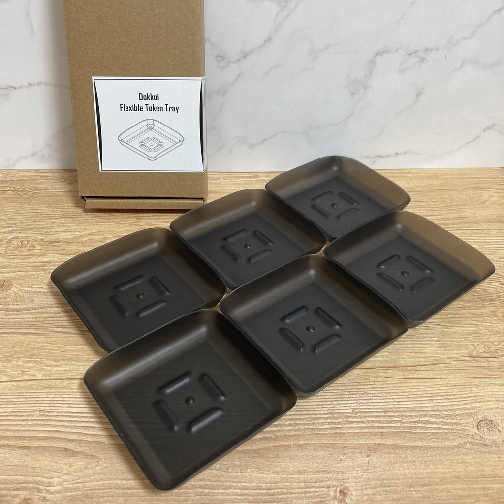 Dokkoiフレキシブルトークントレイ