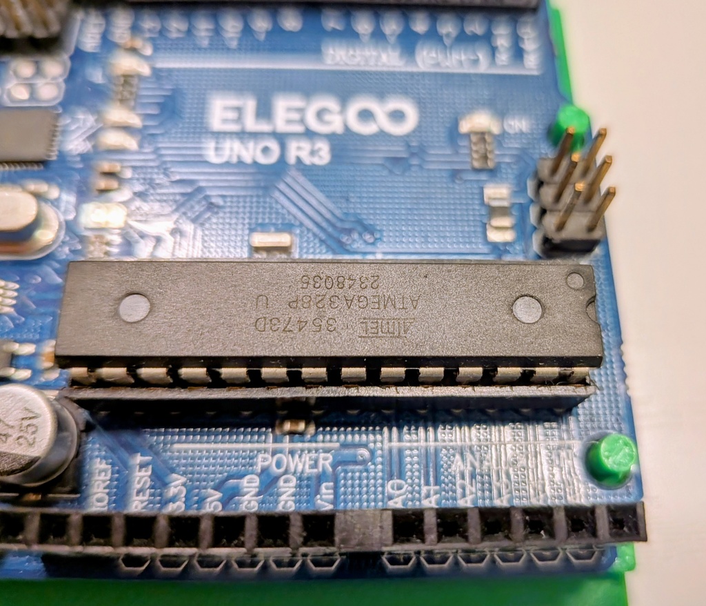 【ネジ固定対応】Arduino Uno用 マウントベース B(元・精密機械工設計)