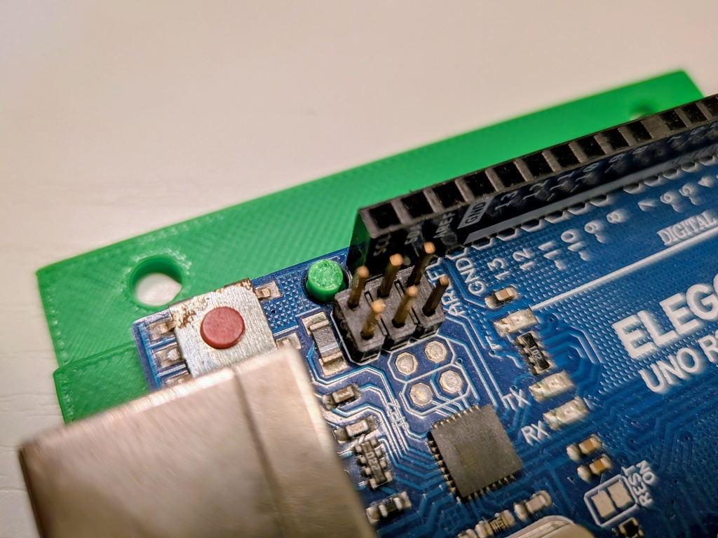 【ネジ固定対応】Arduino Uno用 マウントベース B(元・精密機械工設計)