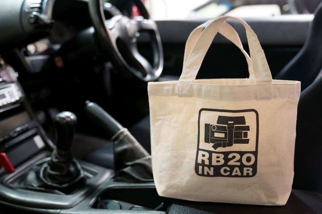 RB20 in Car ミニトートバッグ