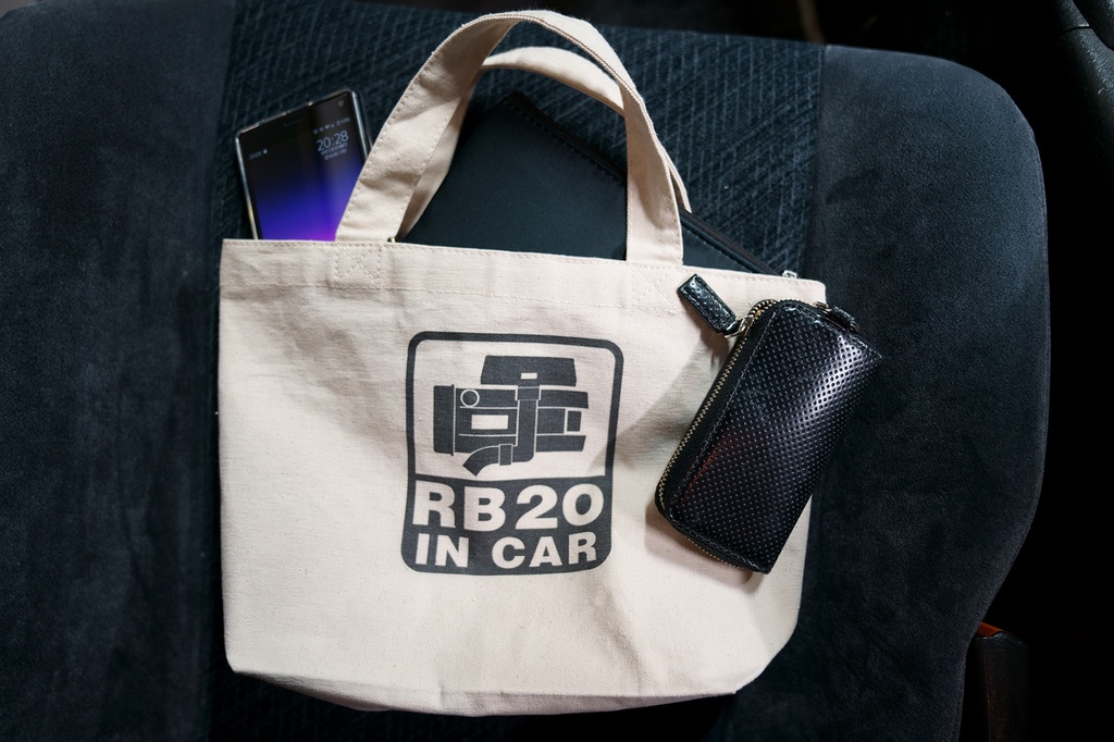 RB20 in Car ミニトートバッグ