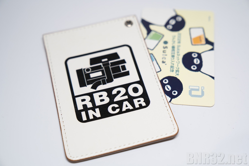 RB20 in Car パスケース