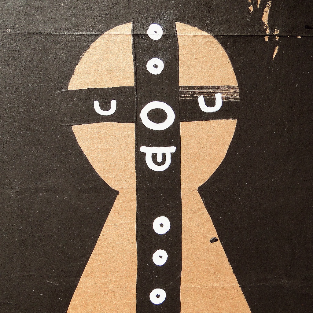 ヴィンテージ風くしゃくしゃアート 原画 絵画 キャンバス画 革ボタン 黒 No3