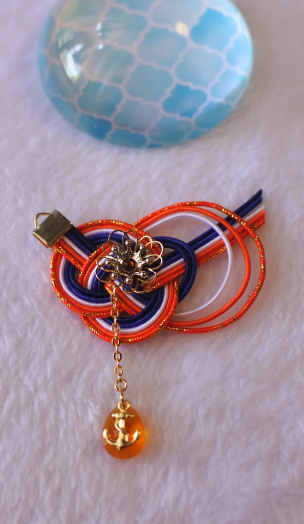 花添ふ「梅枝」:バックチャーム・もちマスアクセ