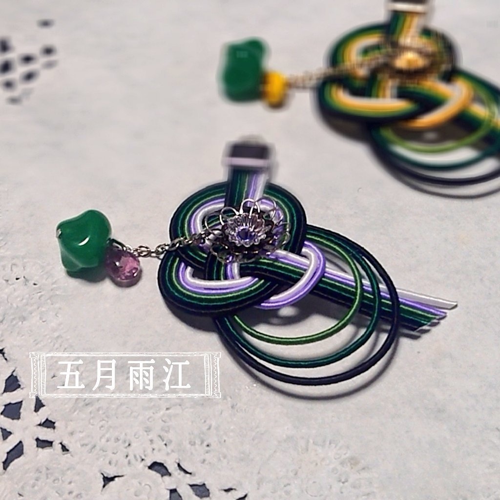 花添ふ「梅枝」:バックチャーム・もちマスアクセ