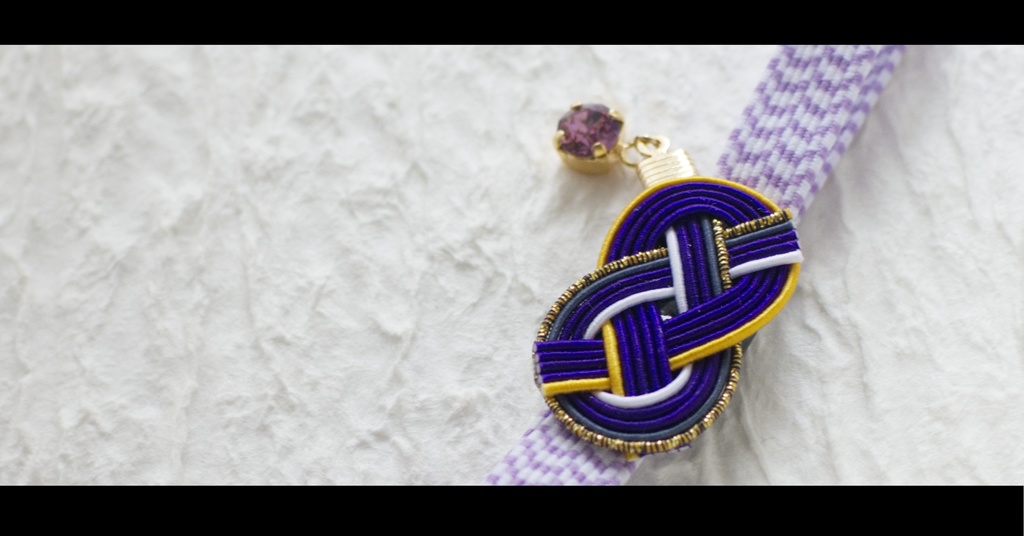 だきあわじ🌱御朱印帳バンド