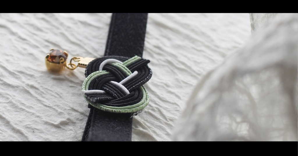 だきあわじ🌱御朱印帳バンド