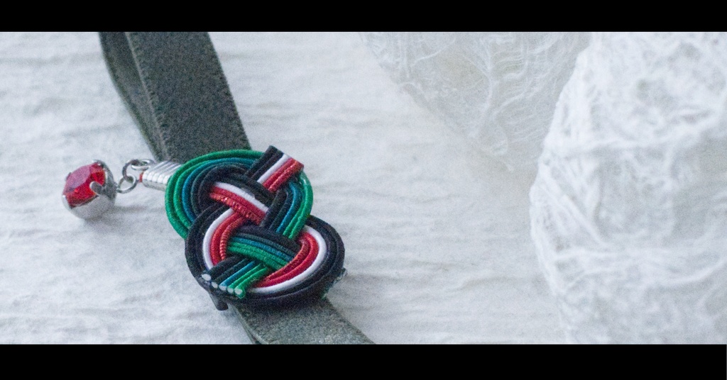 だきあわじ🌱御朱印帳バンド