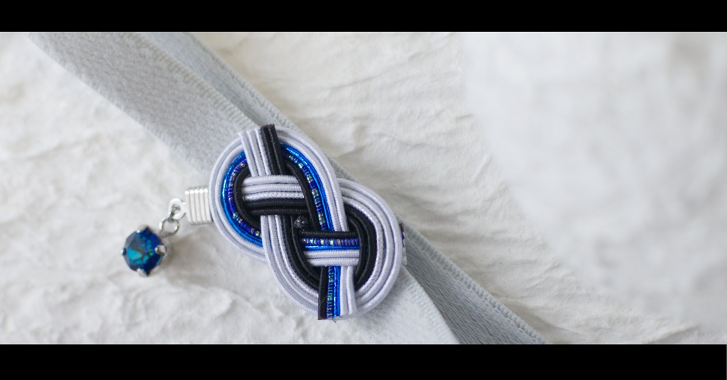 だきあわじ🌱御朱印帳バンド