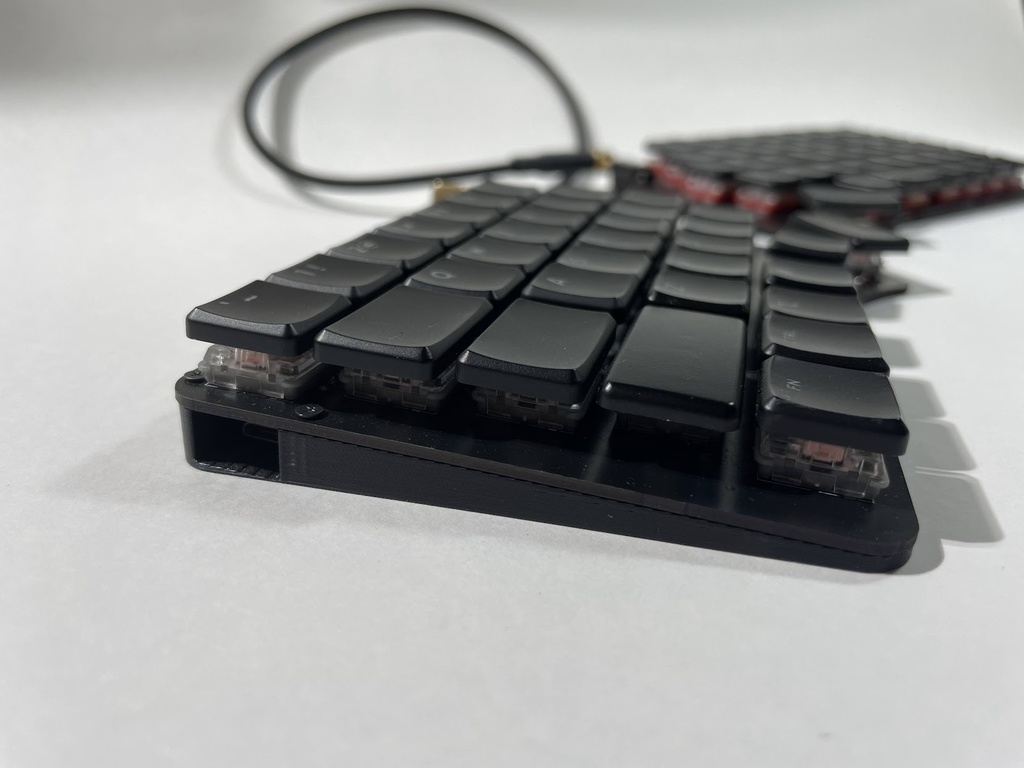 Hatsukey70台座型ケース