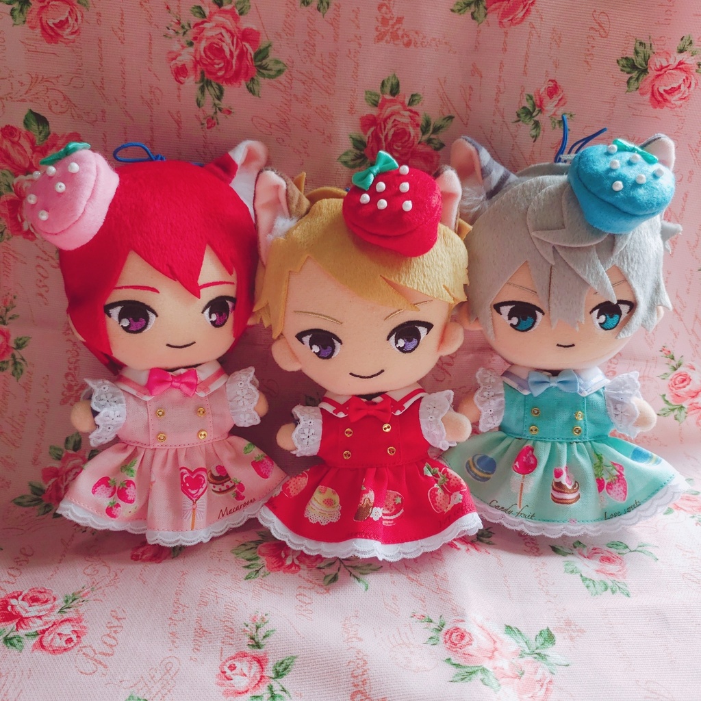 苺とお菓子のワンピース+苺ベレー