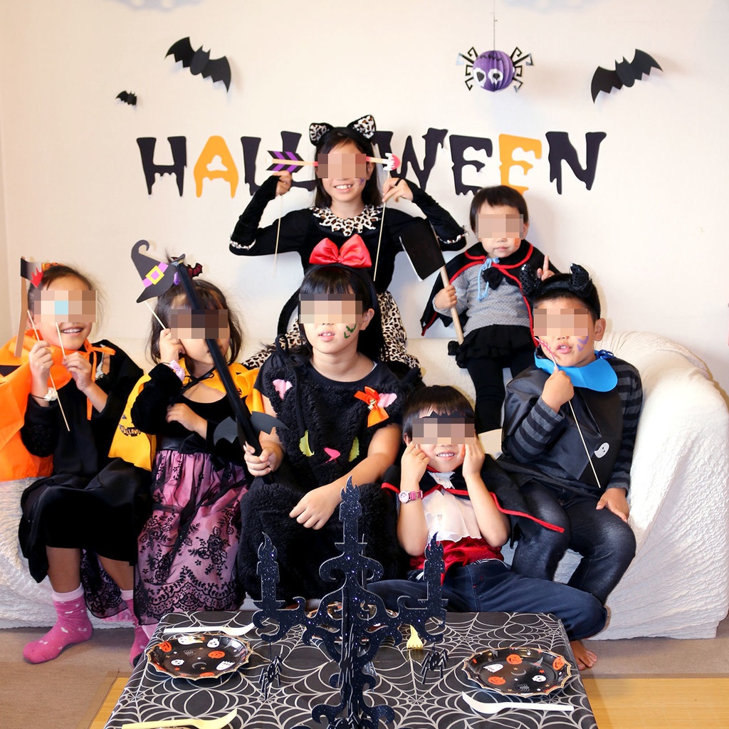 「HALLOWEEN」の文字のハロウィンバナー素材(ダウンロード販売)