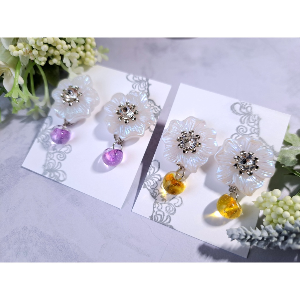 思いに染まる花 古代人イメージイヤリング(ピアス変更可能です)