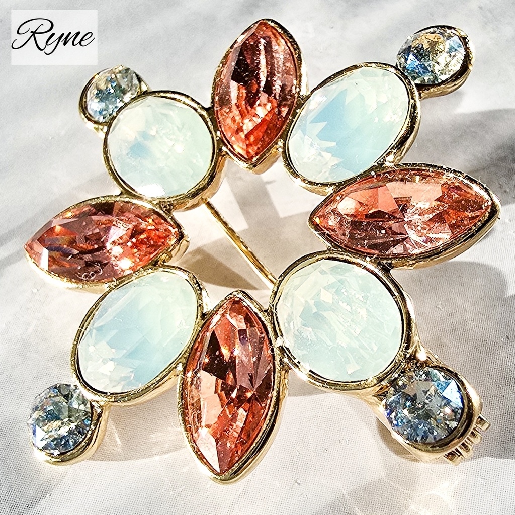 FF14 リーン、ガイアイメージアクセサリー ブローチ