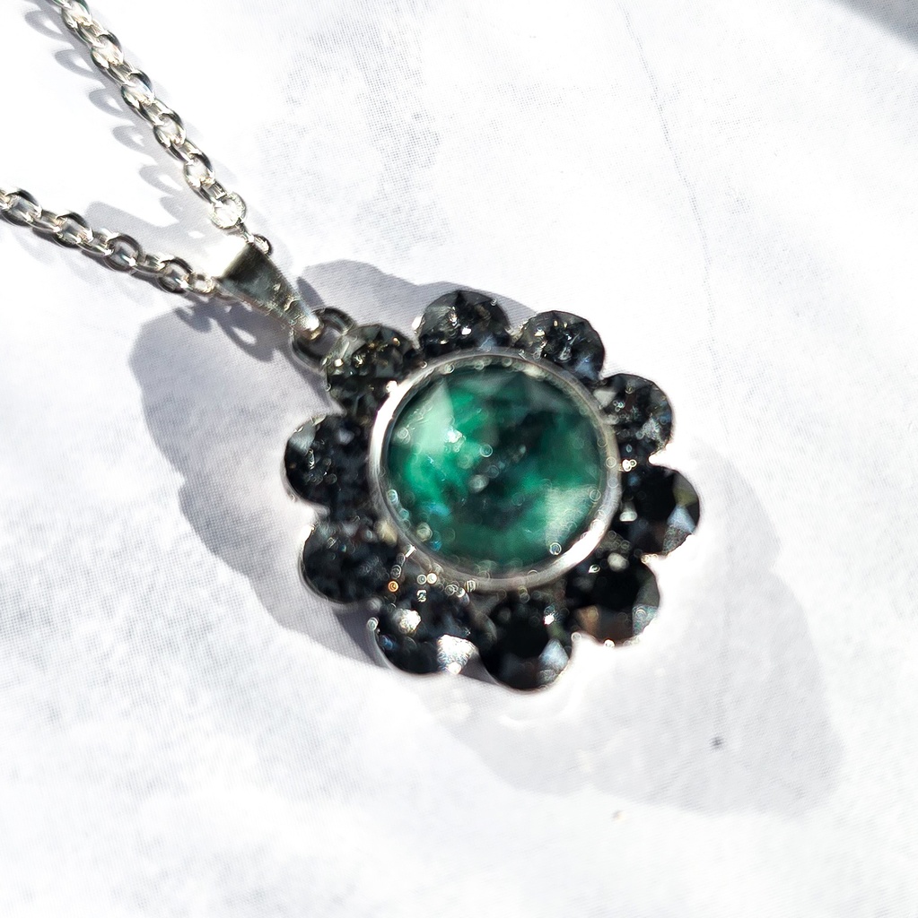 FF14イメージアクセサリー プチビジューペンダント