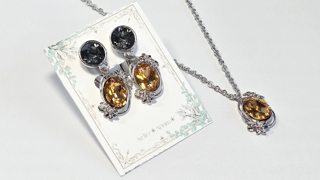 古代人イメージ 花の種イヤリング、ネックレス(ピアス変更可)