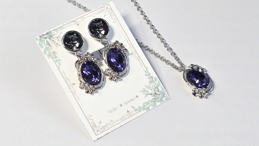 古代人イメージ 花の種イヤリング、ネックレス(ピアス変更可)