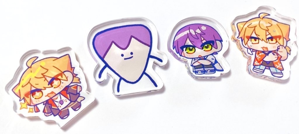 自立アクリルスタンド