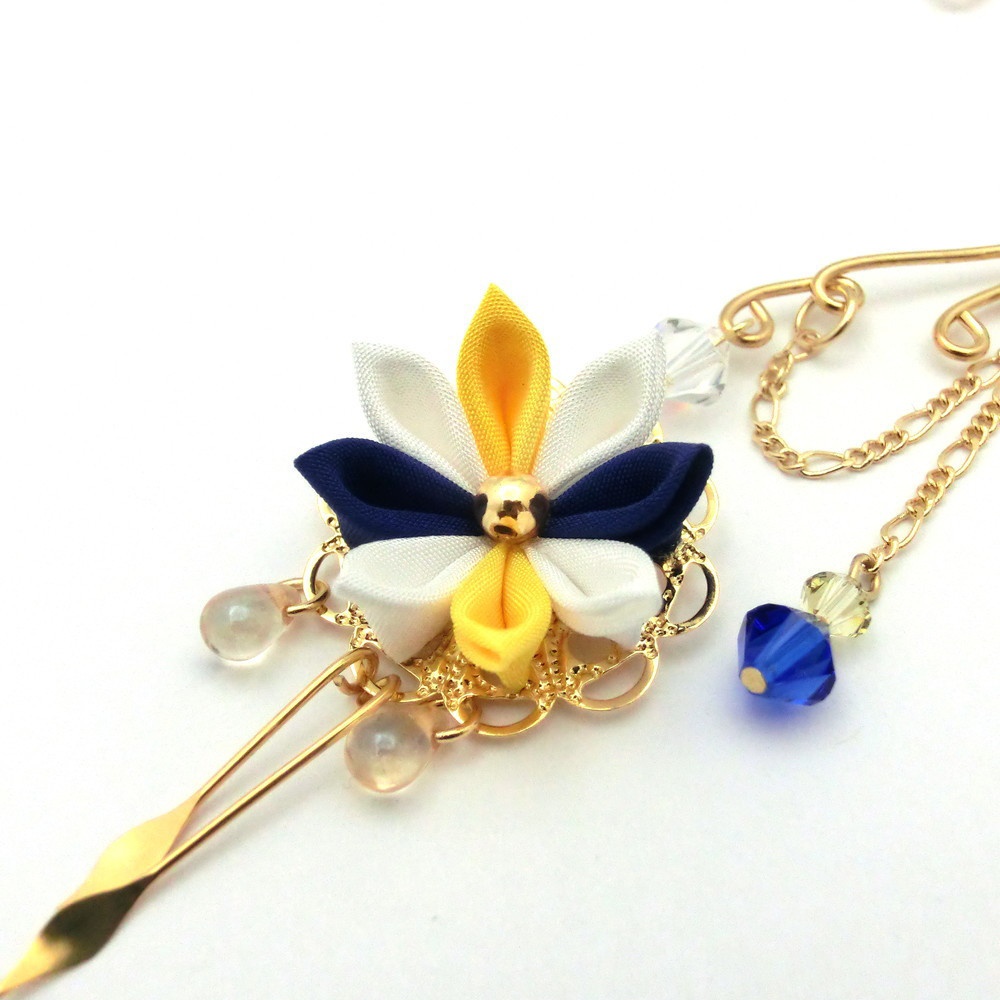 つまみ細工 イヤーフック<黄×青>