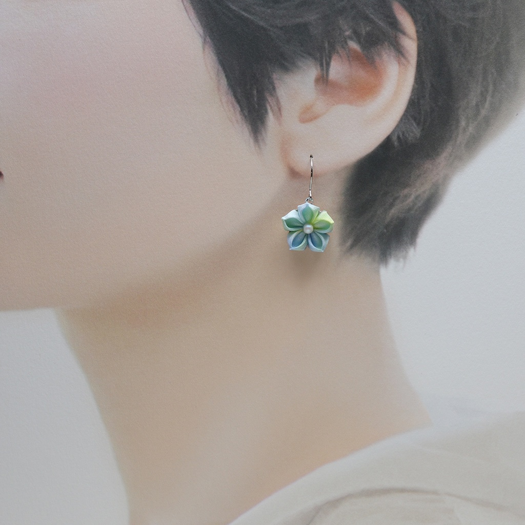 ピアス*つまみ細工桔梗* イヤリングに無料交換